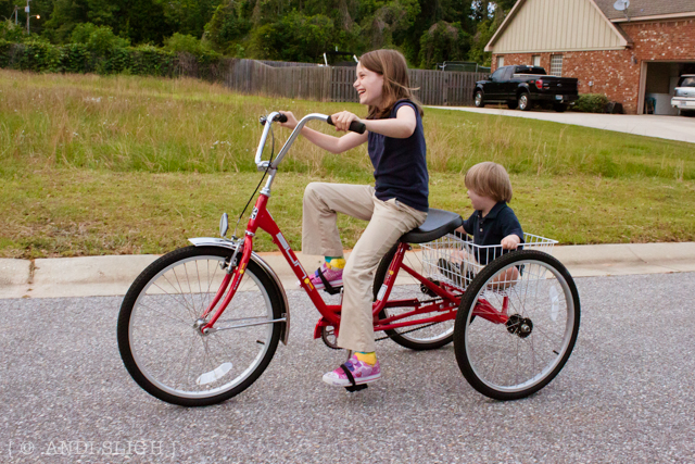 2013/138 - Pedal Faster, Sissy!