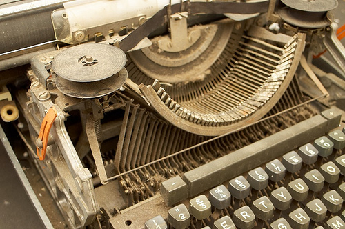 typewriter-rahady